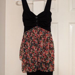 Bodycon Style Black/Floral Dress